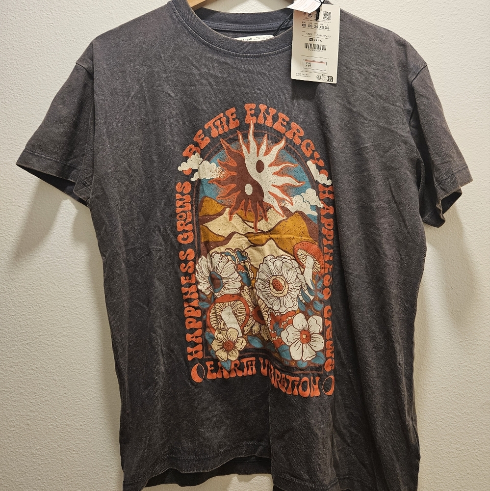 Washed Effect Graphic Tee Boho 70s Style - Picture 4 of 5